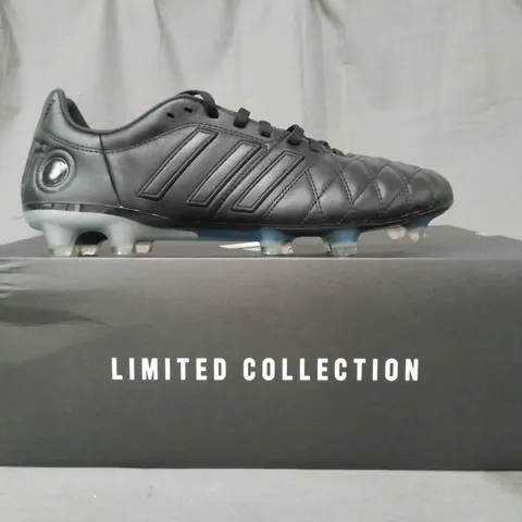 BOXED PAIR OF ADIDAS 11PRO FOOTBALL BOOTS IN BLACK UK SIZE 8.5