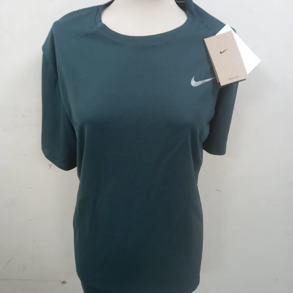 NIKE DRI-FIT GREEN MENS T-SHIRT - L