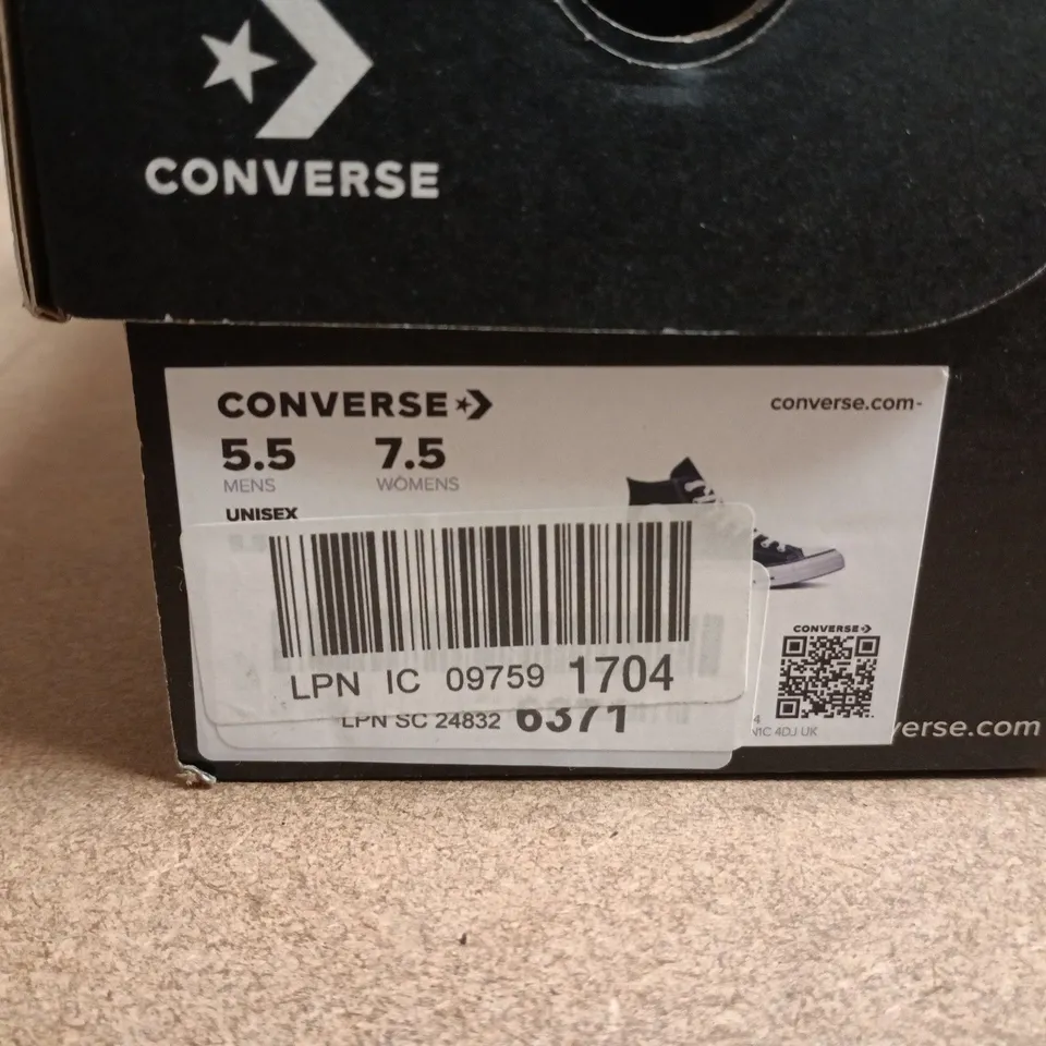 BOXED PAIR OF CONVERSE CHUCK TAYLOR ALL STAR HIGH TOP SNEAKERS – BLACK, UK 5