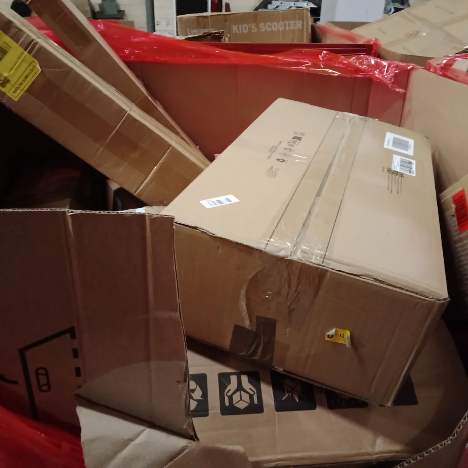 PALLET OF ASSORTED HOUSEHOLD GOODS AND PRODUCTS TO INCLUDE;BABY PLAYPEN,PHOTO FRAME