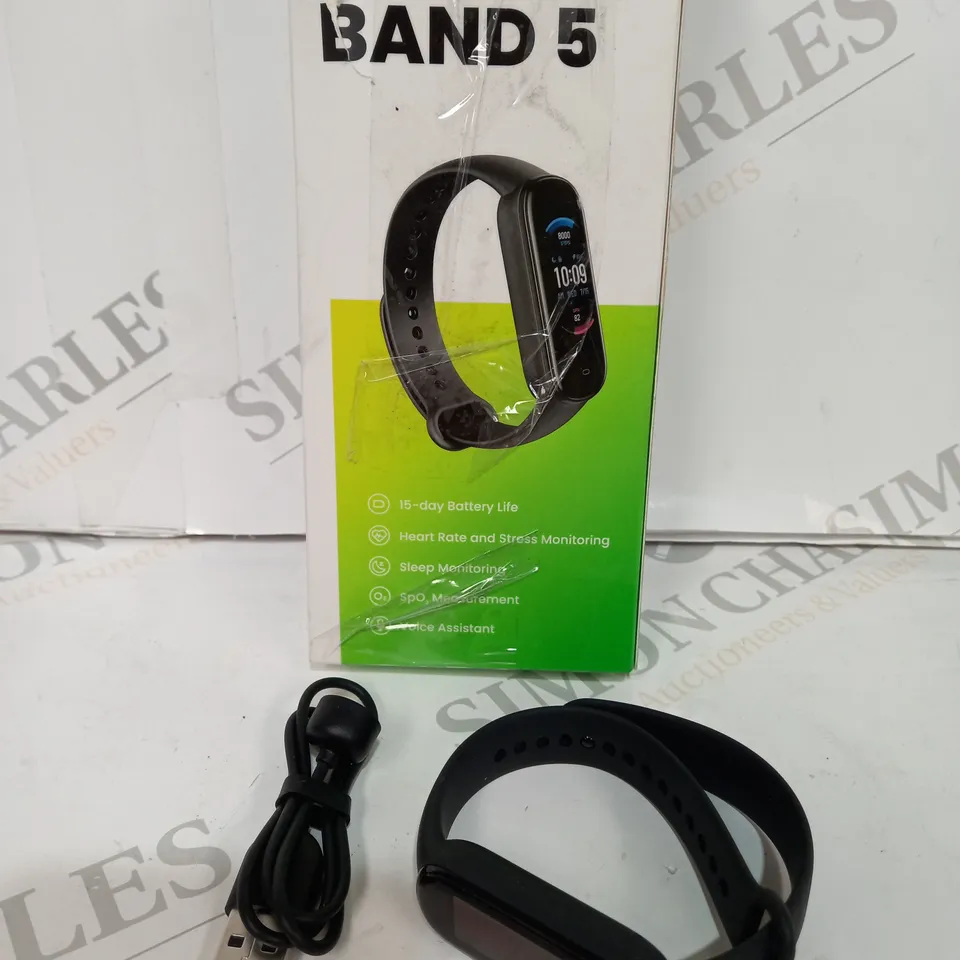BOXED AMAZFIT BAND 5 SMART BAND/FITNESS TRACKERS WITH VOICE ASSISTANT 