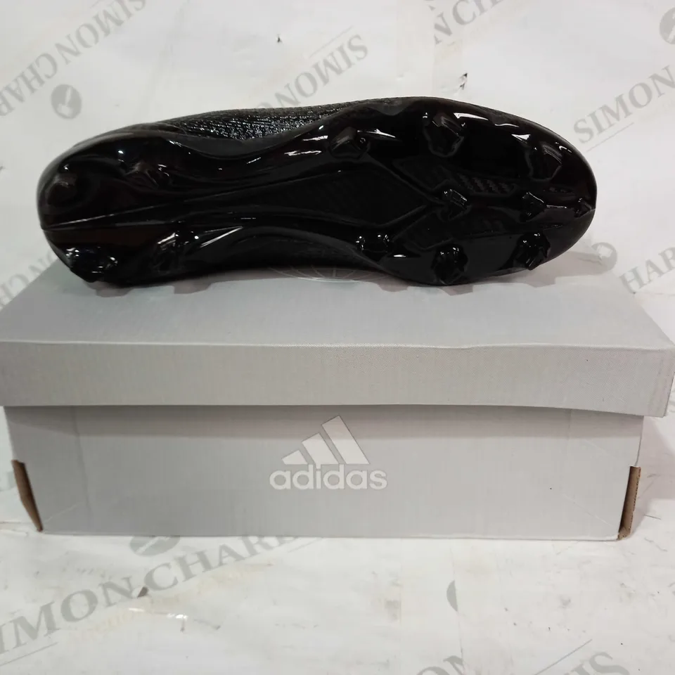 BOXED PAIR OF ADIDAS X SPEEDPORTAL FOOTBALL BOOTS IN BLACK/ORANGE/GREEN UK SIZE 8