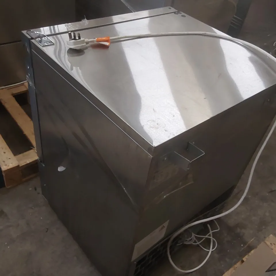 WILLIAMS H5UC HC R2 COMMERCIAL UNDERCOUNTER REFRIGERATOR