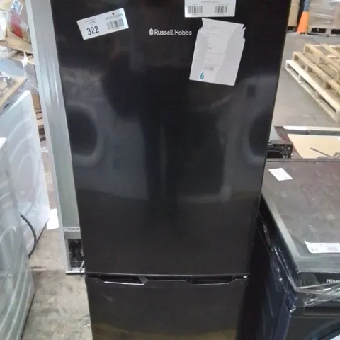 RUSSELL HOBBS FREESTANDING BLACK 50/50 FRIDGE FREEZER