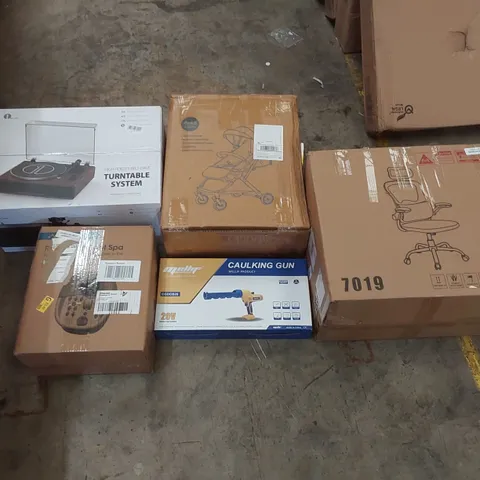 PALLET OF ASSORTED ITEMS INCLUDING: HIGH-FI TURNTABLE, OFFICE CHAIR, PRAM, FOOT SPA, CAULKING GUN ECT