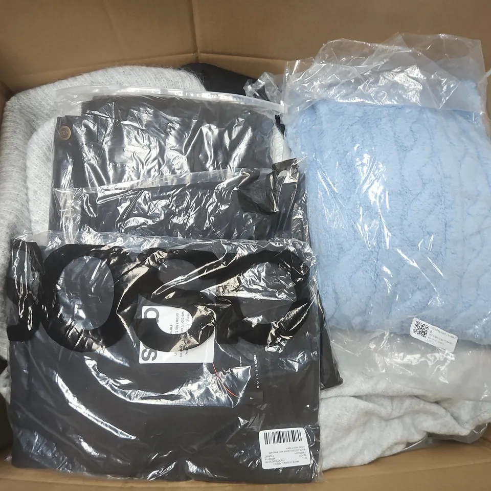 APPROXIMATELY 30 ASSORTED CLOTHING ITEMS IN VARIOUS SIZES, STYLES & COLOURS TO INCLUDE BRANDS SUCH AS F&F, PINK BOUTIQUE, ASOS, ETC - COLLECTION ONLY