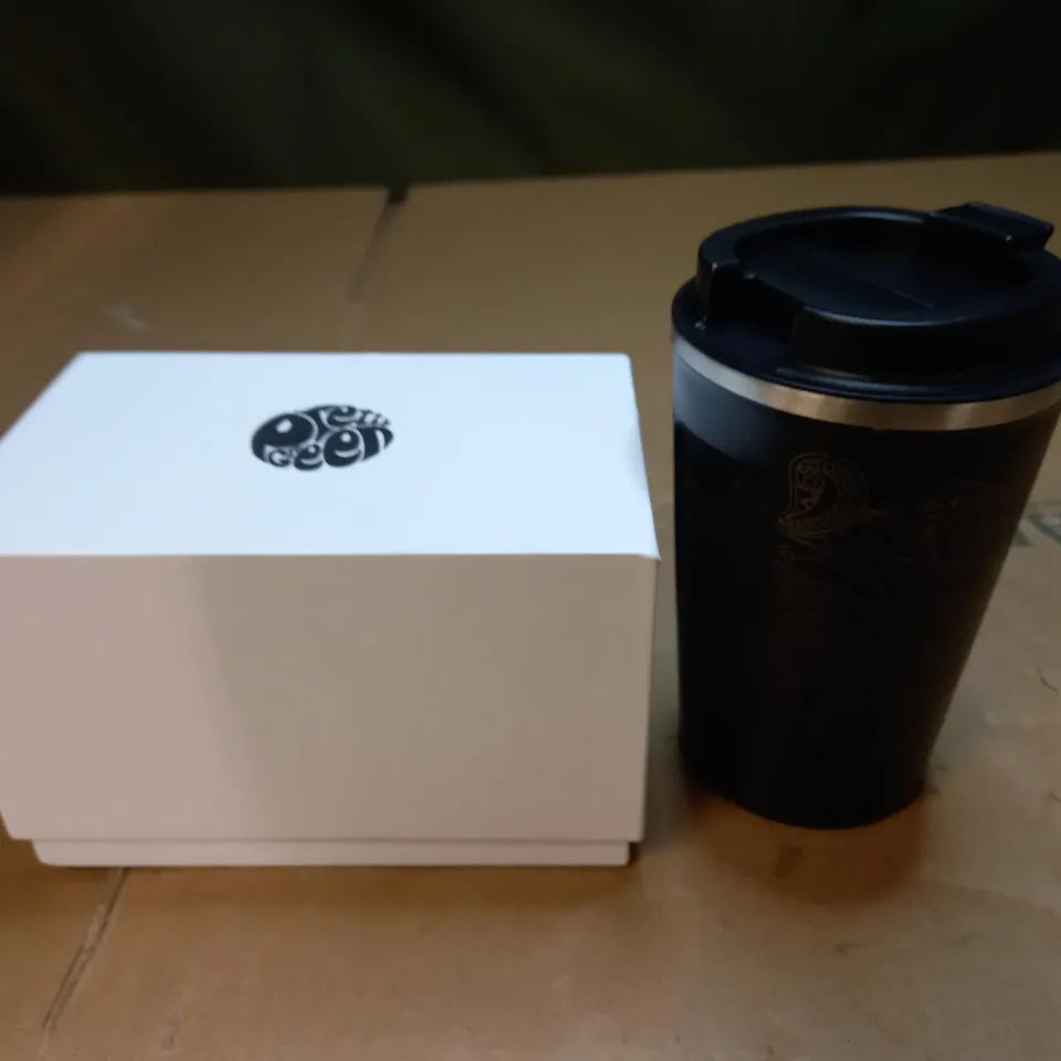 PRETTY GREEN PAISLEY ETCHED TRAVEL MUG
