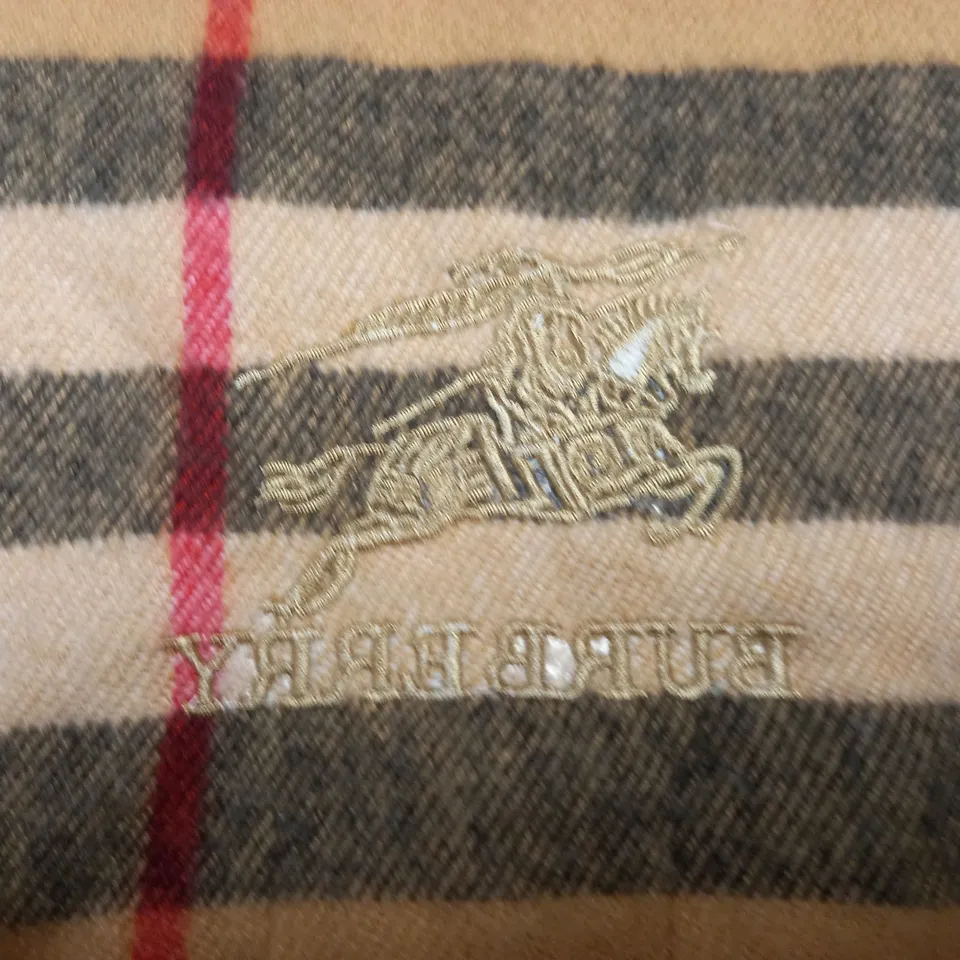BURBERRY SCARF