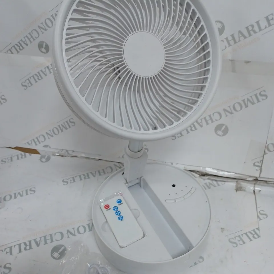 BELL & HOWELL OSCILLATING FOLDING RECHARGEABLE FAN, WHITE