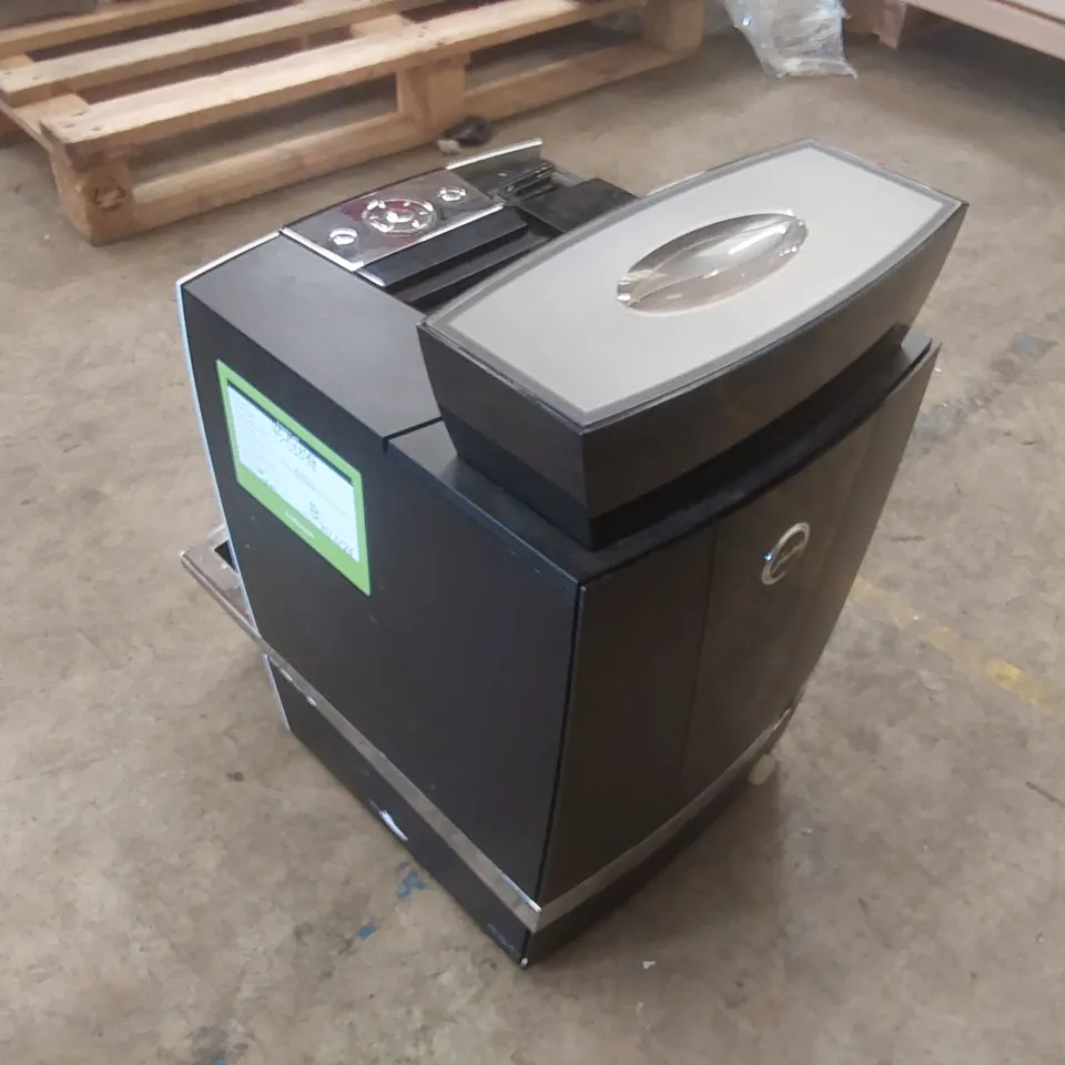 JURA COMMERCIAL COFFEE MACHINE