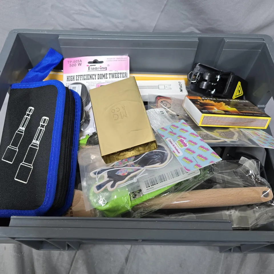 APPROXIMATELY 20 ASSORTED HOUSEHOLD ITEMS TO INCLUDE MATCHES, ASSORTED TOOLS AND AIR FRESHENER 