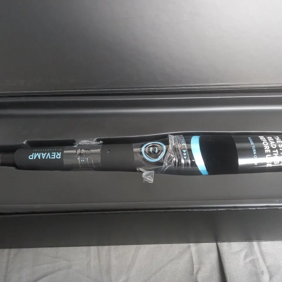 REVAMP BOXE PROGLOSS AUTO WAVE & CURL