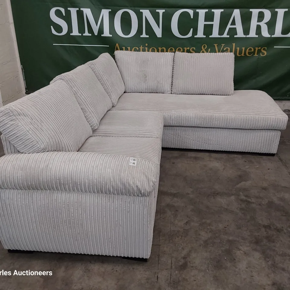DESIGNER CHAISE SOFA NATURAL JUMBO CHORD 