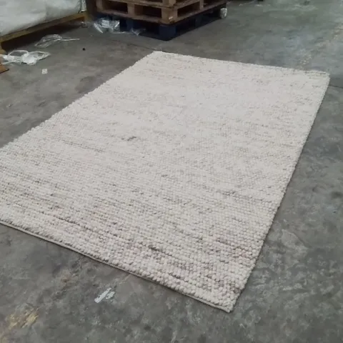 QUALITY DESIGNER AREA RUG - APPROXIMATELY 250X160CM