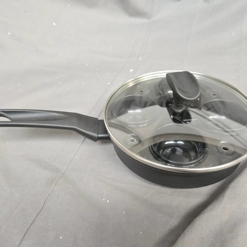 PRESTIGE POACHED EGG PAN 