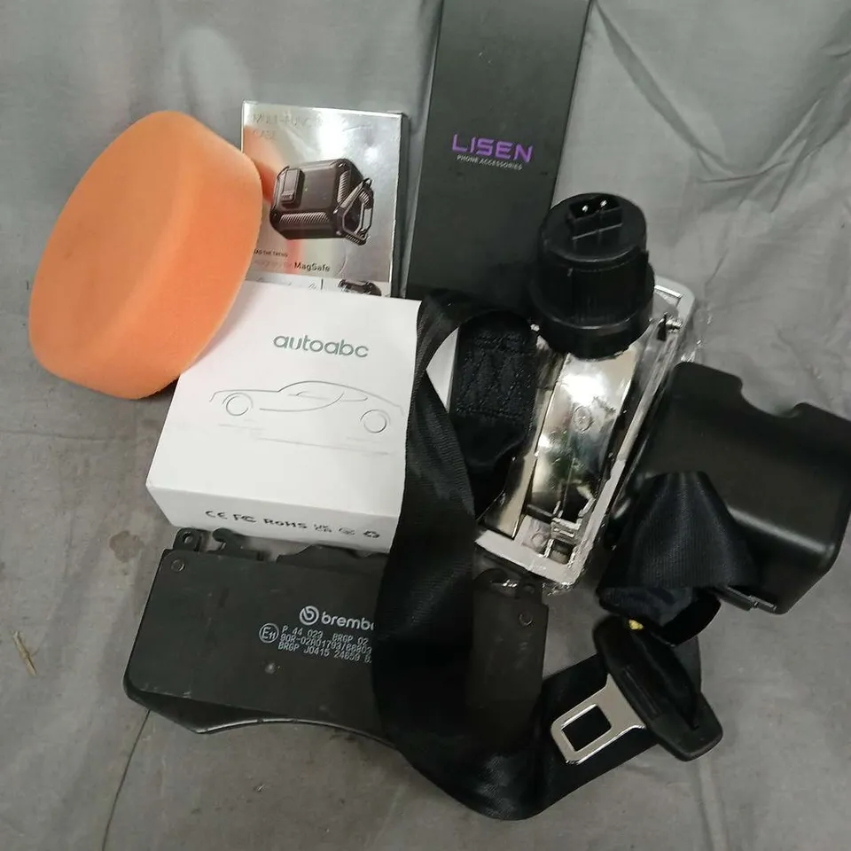 APPROXIMATELY 10 ASSORTED VEHICLE PARTS & ACCESORIES TO INCLUDE BRAKE PADS, SEATBELT UNIT, SMART BOX, ETC