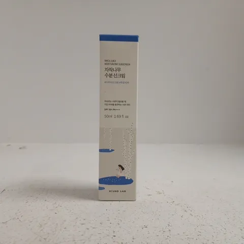 ROUND LAB BIRCH JUICE MOISTURIZING SUNSCREEN SPF50+ PA++++ – 50ML