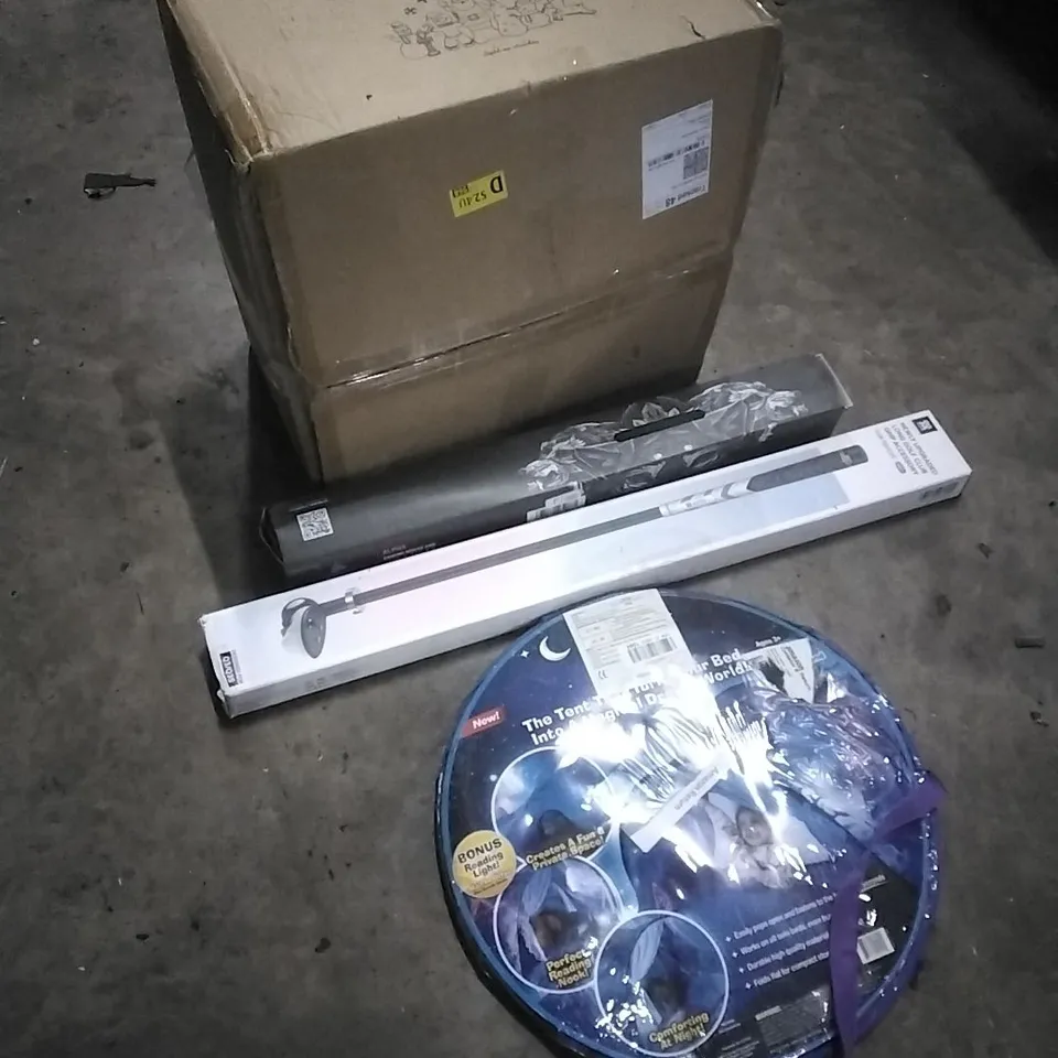 PALLET OF HOUSEHOLD ITEMS TO INCLUDE INFLATABLE CHRISTMAS DECORATIONS, MOUSE PAD,GOLF GRIP ACCESSORY, TENT AND OTHER ASSORTED ITEMS...