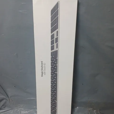 BOXED MAGIC KEYBOARD WITH TOUCH ID