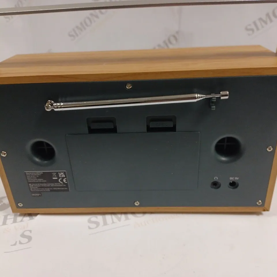 MAJORITY GIRTON PORTABLE DAB DIGITAL RADIO
