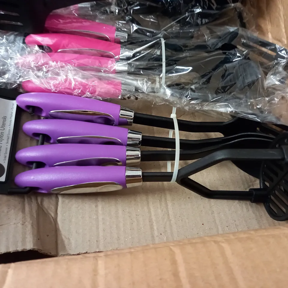 LOT OF 12 SETS OF COLOURED NYLON UTENILS