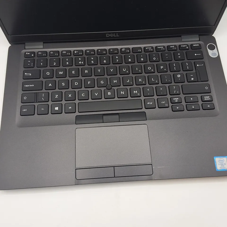 UNBOXED DELL LATITUDE 5400 INTEL I-5 VPRO 8TH GEN LAPTOP IN BLACK - P98G