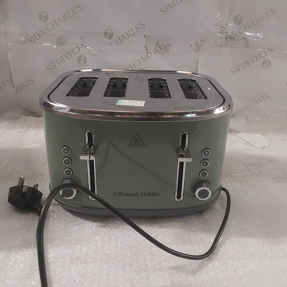 BOXED RUSSELL HOBBS 4 SLICE TOASTER 