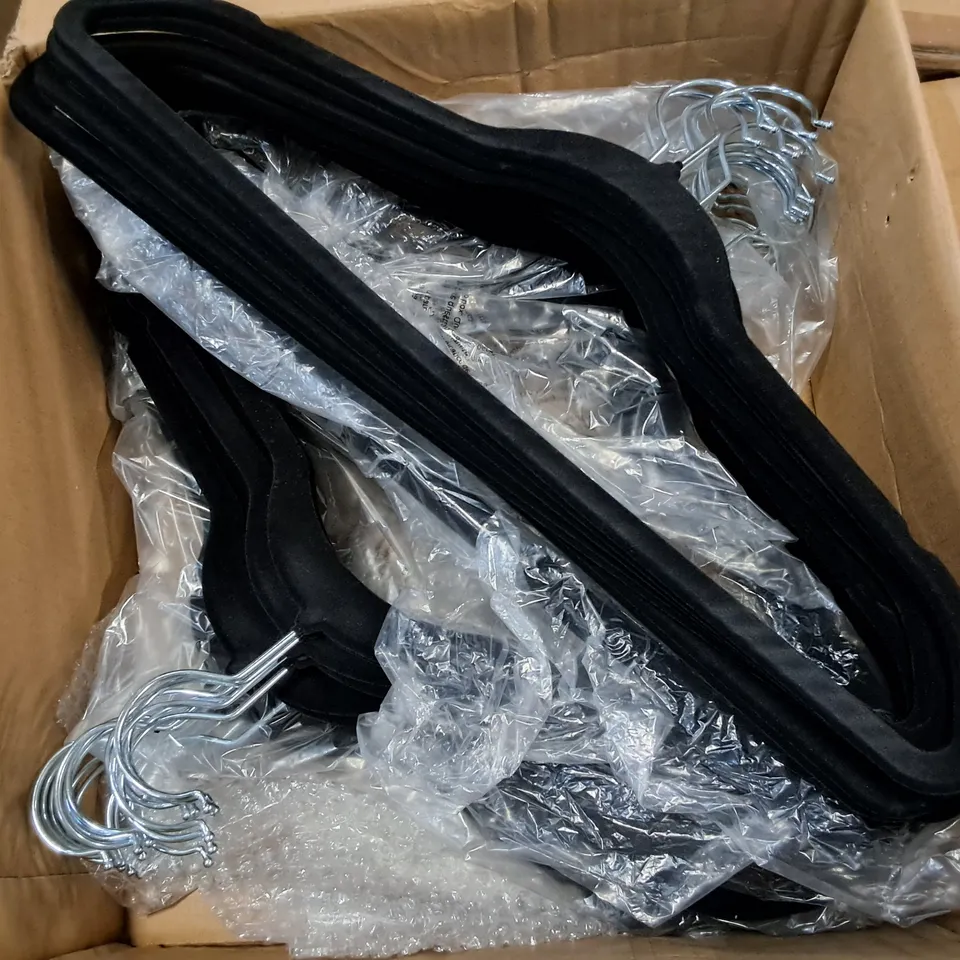 LOT OF APPROXIMATELY 20 FLOCKED HANGERS