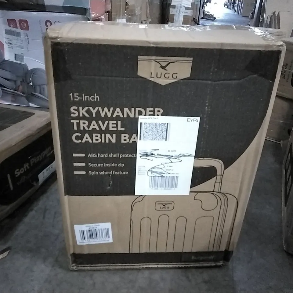 BOXED 15INCH SKYWANDER TRAVEL CABIN BAG BURGUNDY 