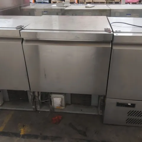 WILLIAMS H5UCR290R1 COMMERCIAL FRIDGE