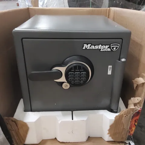 BOXED MASTER LOCK CERTIFIED FIREPROOF AND WATERPROOF SAFE, 33L, 453 X 415 X 491 MM