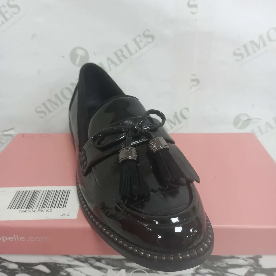 MODA IN PELLE KINSLEY TASSLE LOAFER IN BLACK SIZE 3