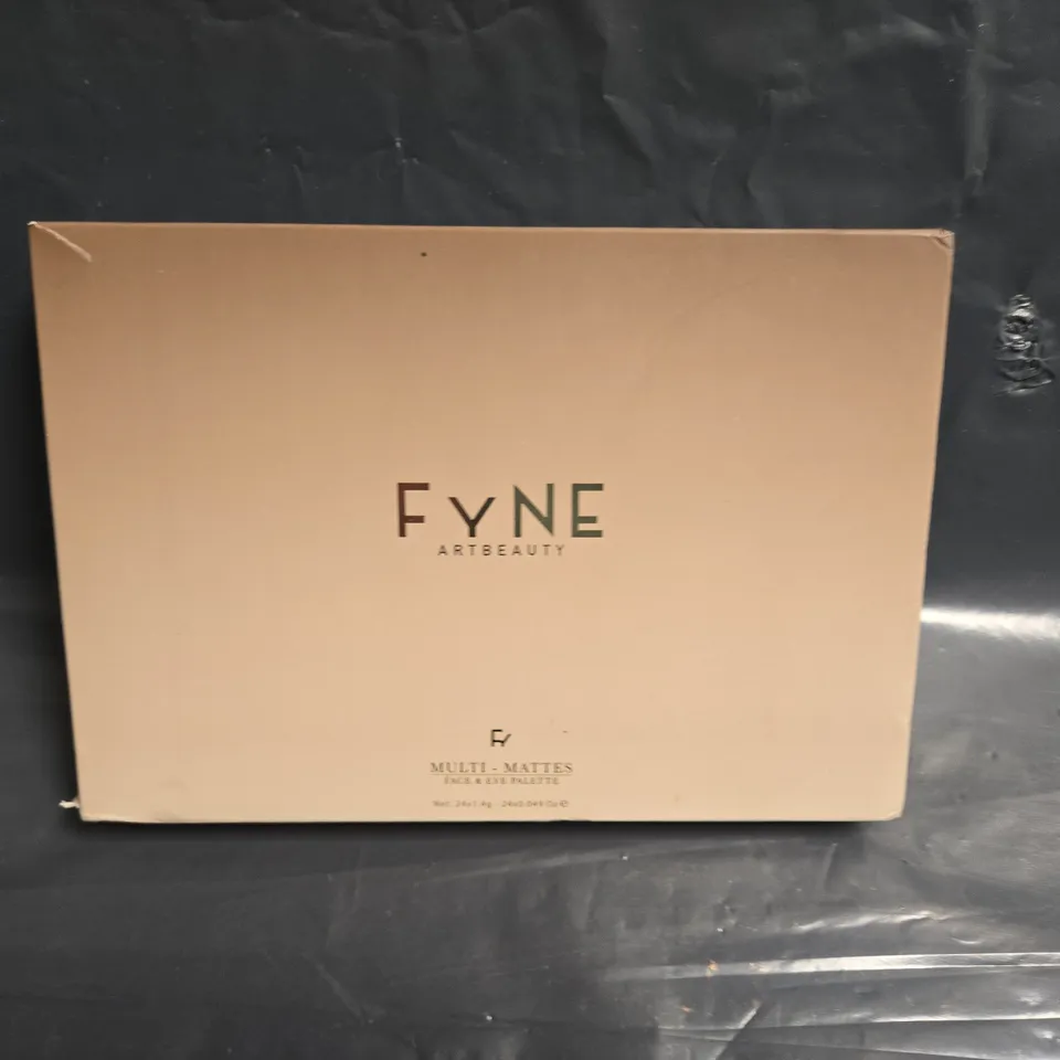 BOXED FYNE ART BEAUTY 24 X 1.4G EYESHADOW PALLETTE 