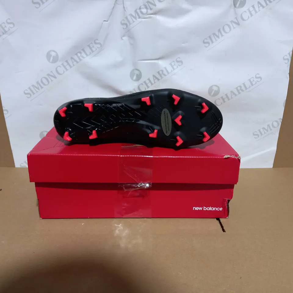 BALANCE X RAHEEM FURON FG MEN'S FOOTBALL BOOTS - UK 9