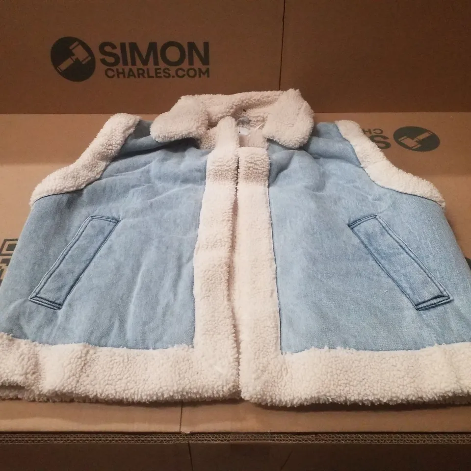 BOX CONTAINING APPROXIMATELY 6 BRAND NEW SIMPLY BE BLUE REGULAR SLEEVELESS DENIM GILETS - SIZE 18