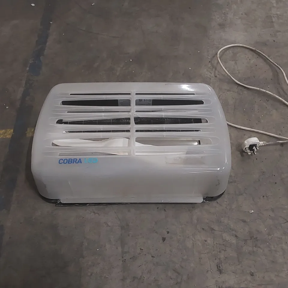 COBRA LED COMMERCIAL ELECTRIC FLY KILLER