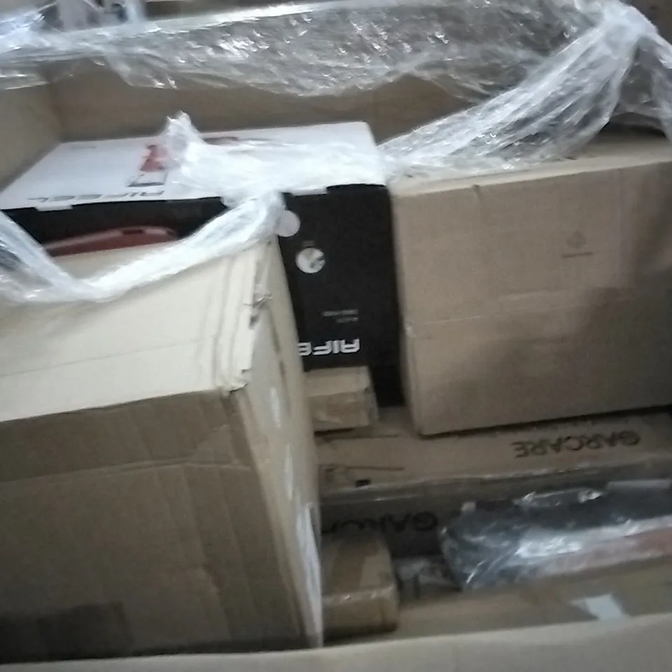 PALLET OF ASSORTED ITEMS INCLUDING EONBON BREAD MAKER, PAXCESS PRESSURE WASHER, INSECT KILLER, DONYER POWER ELECTRIC PATIO HEATER, WEIGHTED BLANKET, LEVEL 8 SUITCASE  