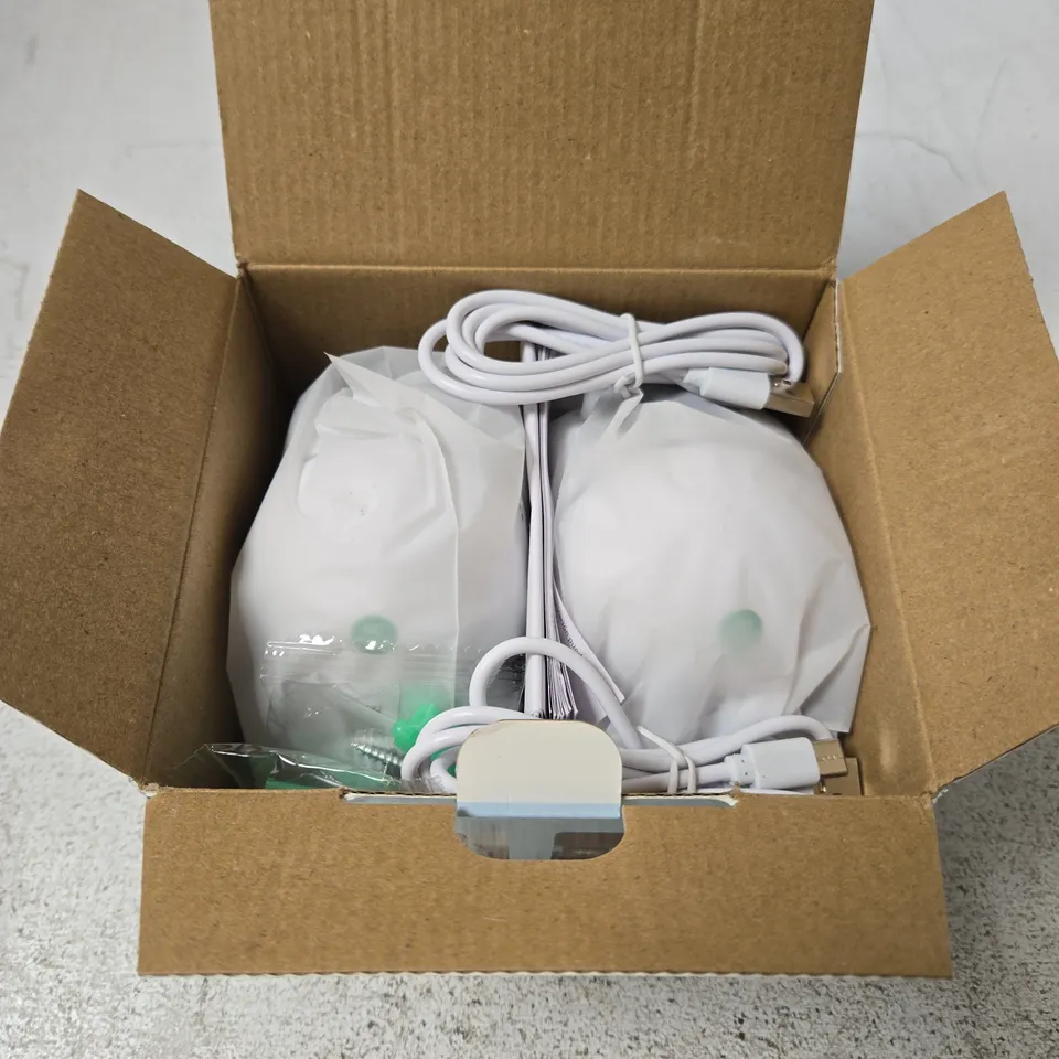 BOXED WIRELESS NETWORK CAMERA