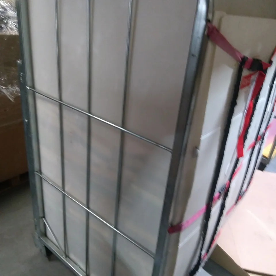 LARGE QUANTITY OF ASSORTED FICTION AND NON FICTION BOOKS