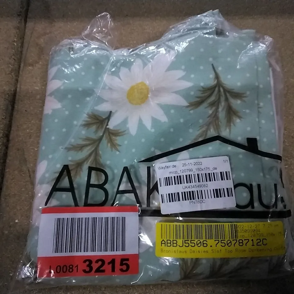 BAGGED BRONISLAUS DAISIES SLOT TOP ROOM DARKENING CURTAINS 