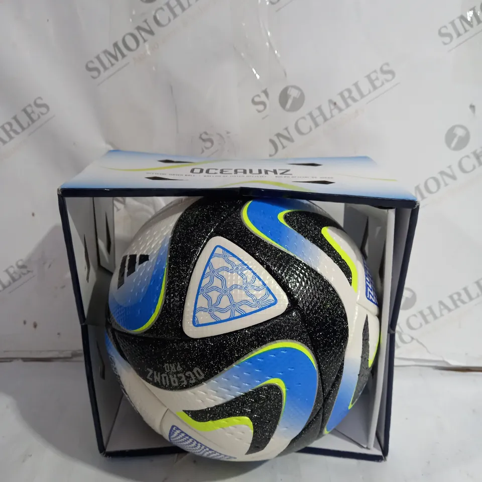ADIDAS OCEAUNZ OFFICIAL MATCH BALL 
