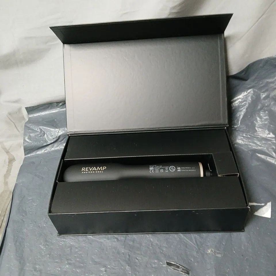 REVAMP DEEPFORM 2 IN 1 DRY AND STYLE BOXED