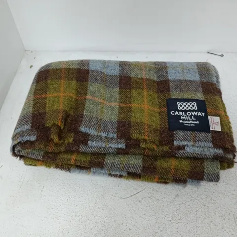 CARLOWAY MILL HARRIS TWEED BLANKET IN MACLEOD TARTAN FEATURING A CLASSIC GREEN, BROWN, AND BLUE CHECKERED PATTERN