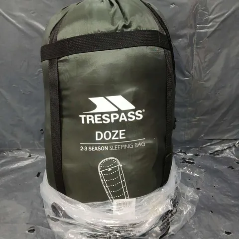 TRESPASS DOZE 2-3 SEASON SLEEPING BAG 