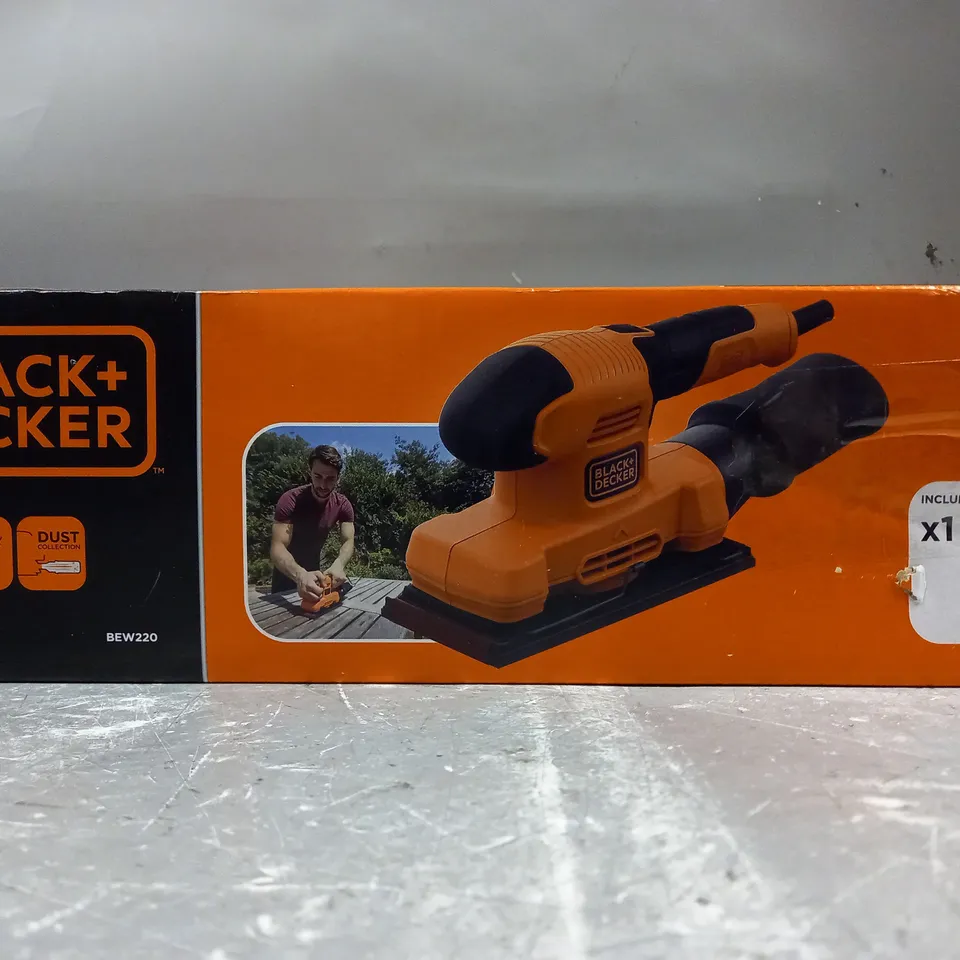 BOXED BLACK + DECKER 150W 1/3 SHEET FINISHING SANDER