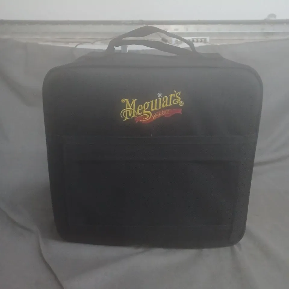MEGUIAR'S CAR CARE KIT IN BLACK ZIP CASE
