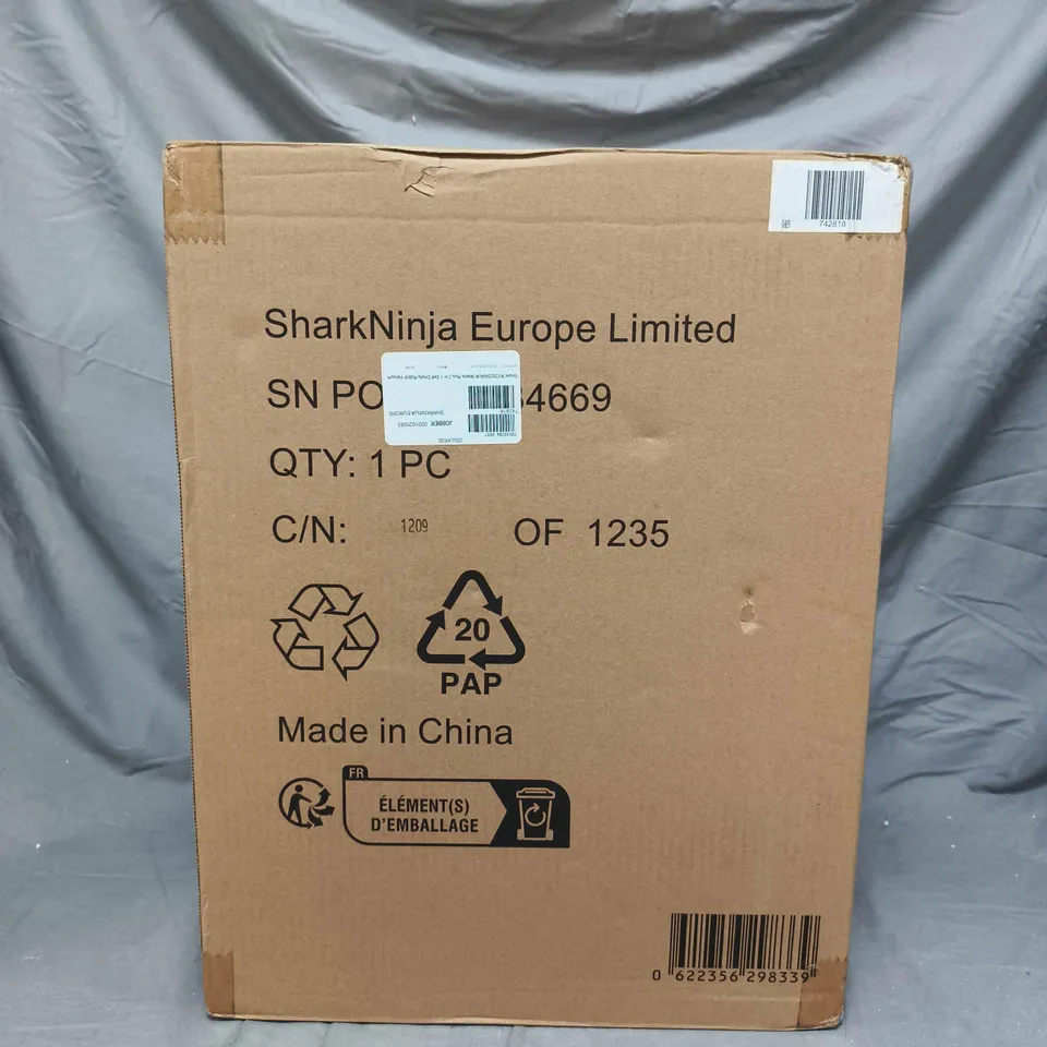 SHARK RV2620WAUK MATRIX PLUS 2 IN 1 SELF EMPTY ROBOT VACUUM & MOP