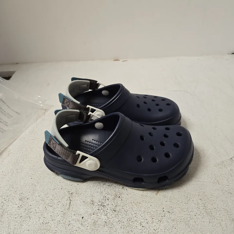 CROCS ALL TERRAIN CLOG – NAVY, UK 3 (EU 36–37) – PAIR WITH TAG