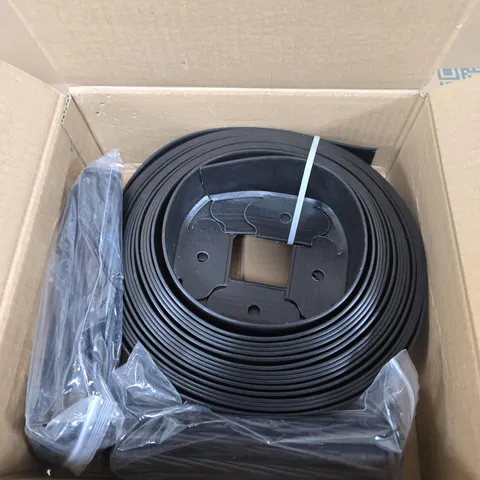 FLEXIBLE GARDEN EDGING SET 