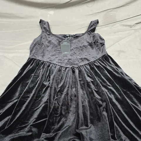 DISTURBIA ORWEB LACE HEM VELOUR MINI DRESS - SIZE 14